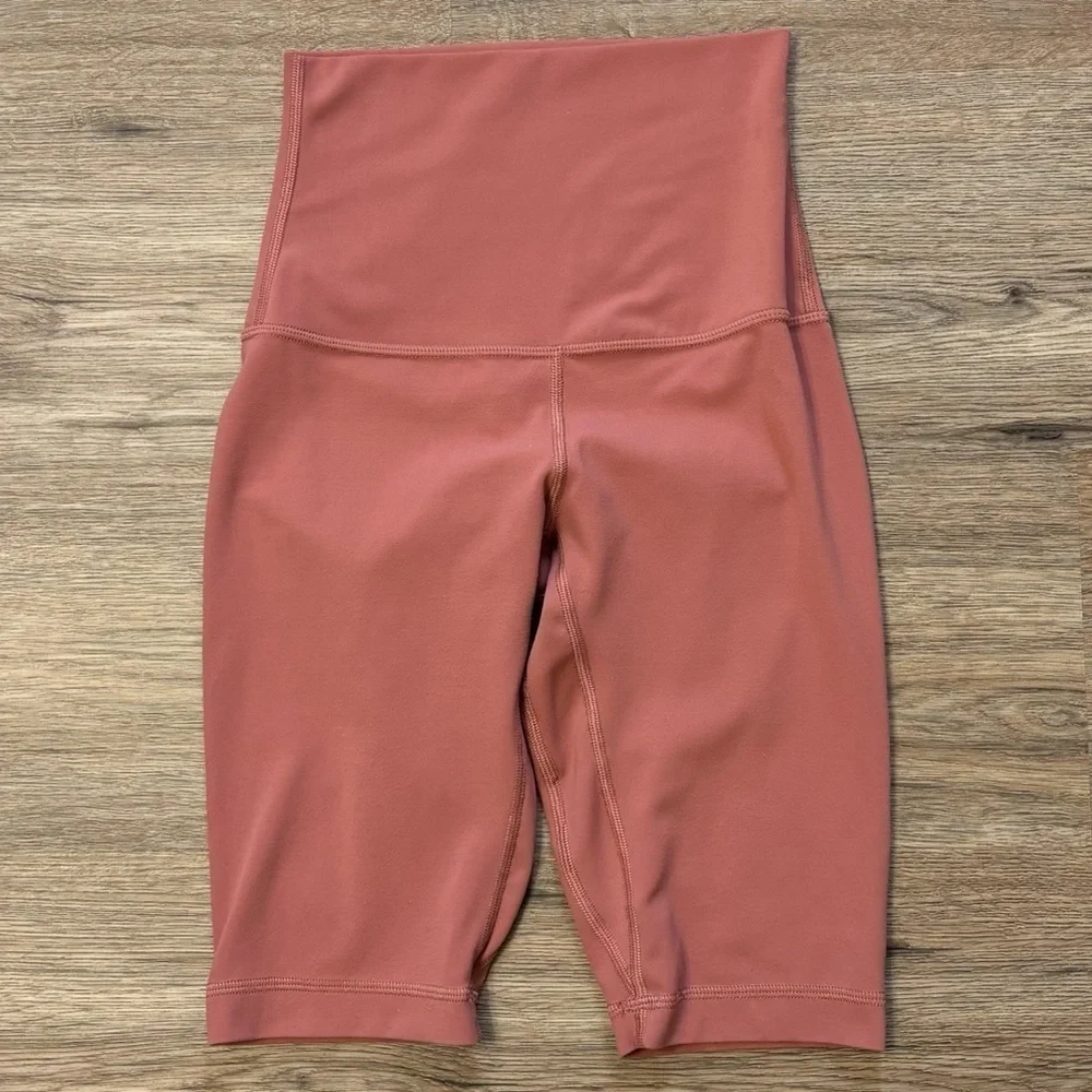 Lululemon Align Super High Rise Shorts Size 2 In Brier Rose 10